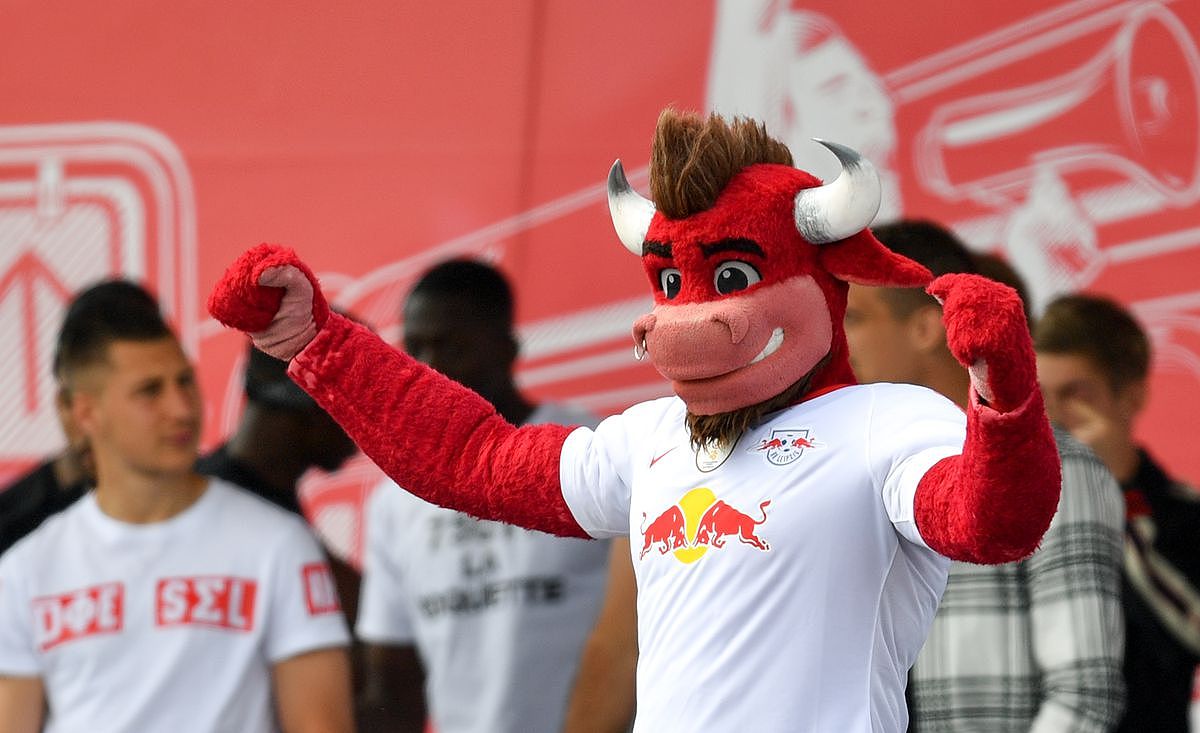 Sau trận chung kết Cúp nước Đức - Fanfest RB Leipzig